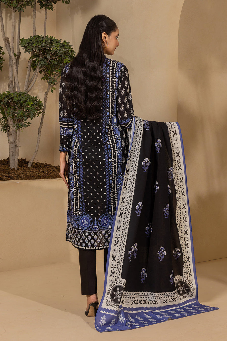 Zellbury Summer Printed Lawn Unstitched 3Pc Suit WUS26X30428
