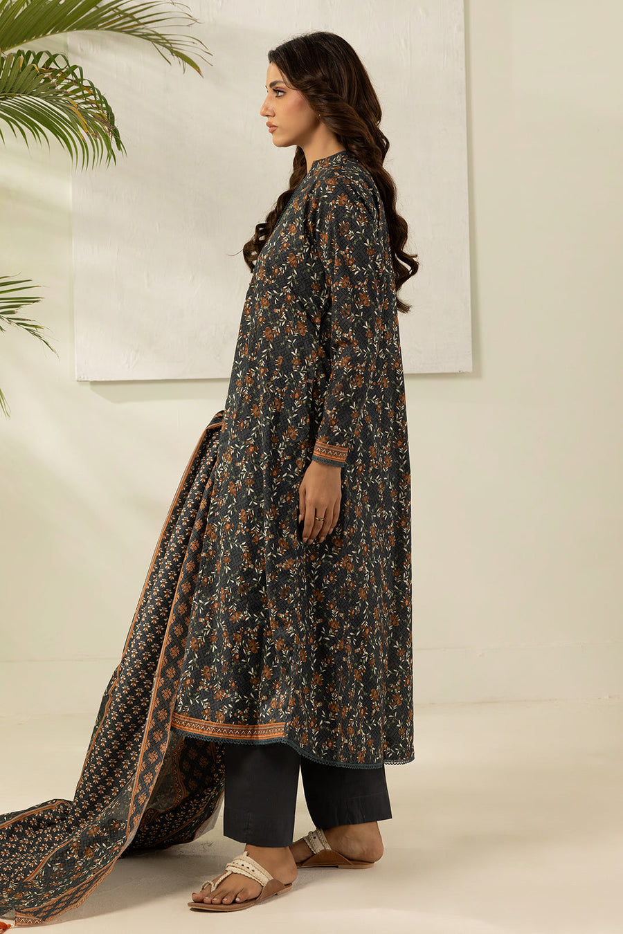 Zellbury Summer Printed Lawn Unstitched 3Pc Suit WUS26X30478