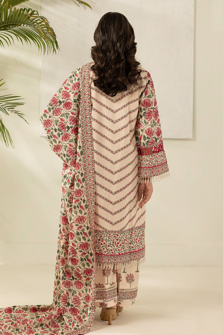 Zellbury Summer Printed Lawn Unstitched 3Pc Suit WUS26X30489