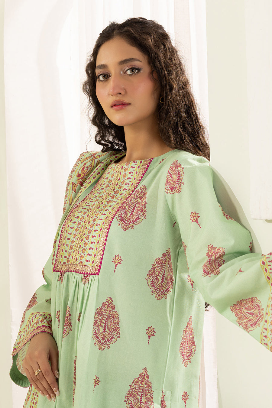 Zellbury Summer Printed Lawn Unstitched 3Pc Suit WUS26X30490