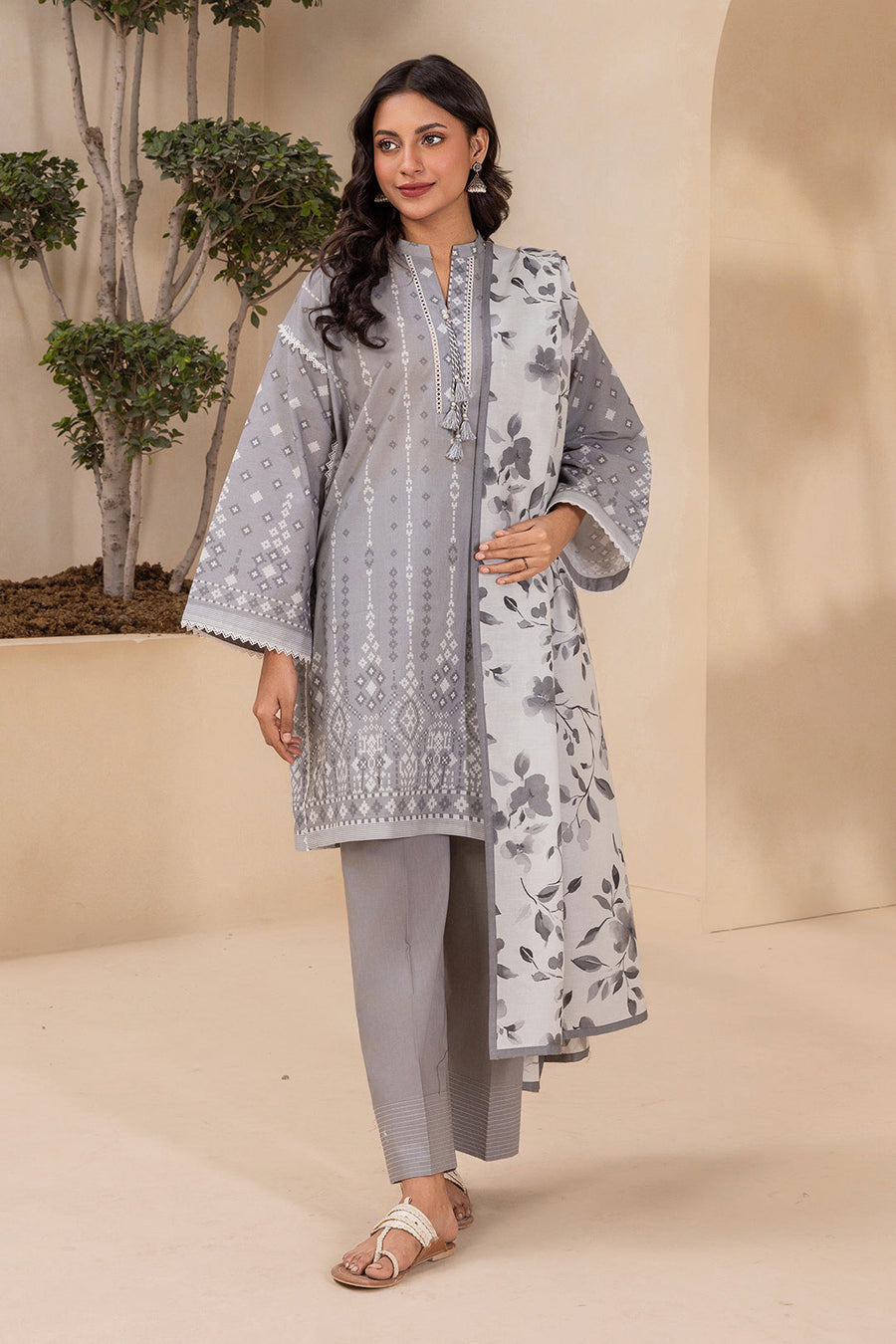 Zellbury Summer Printed Lawn Unstitched 3Pc Suit WUS26X30500