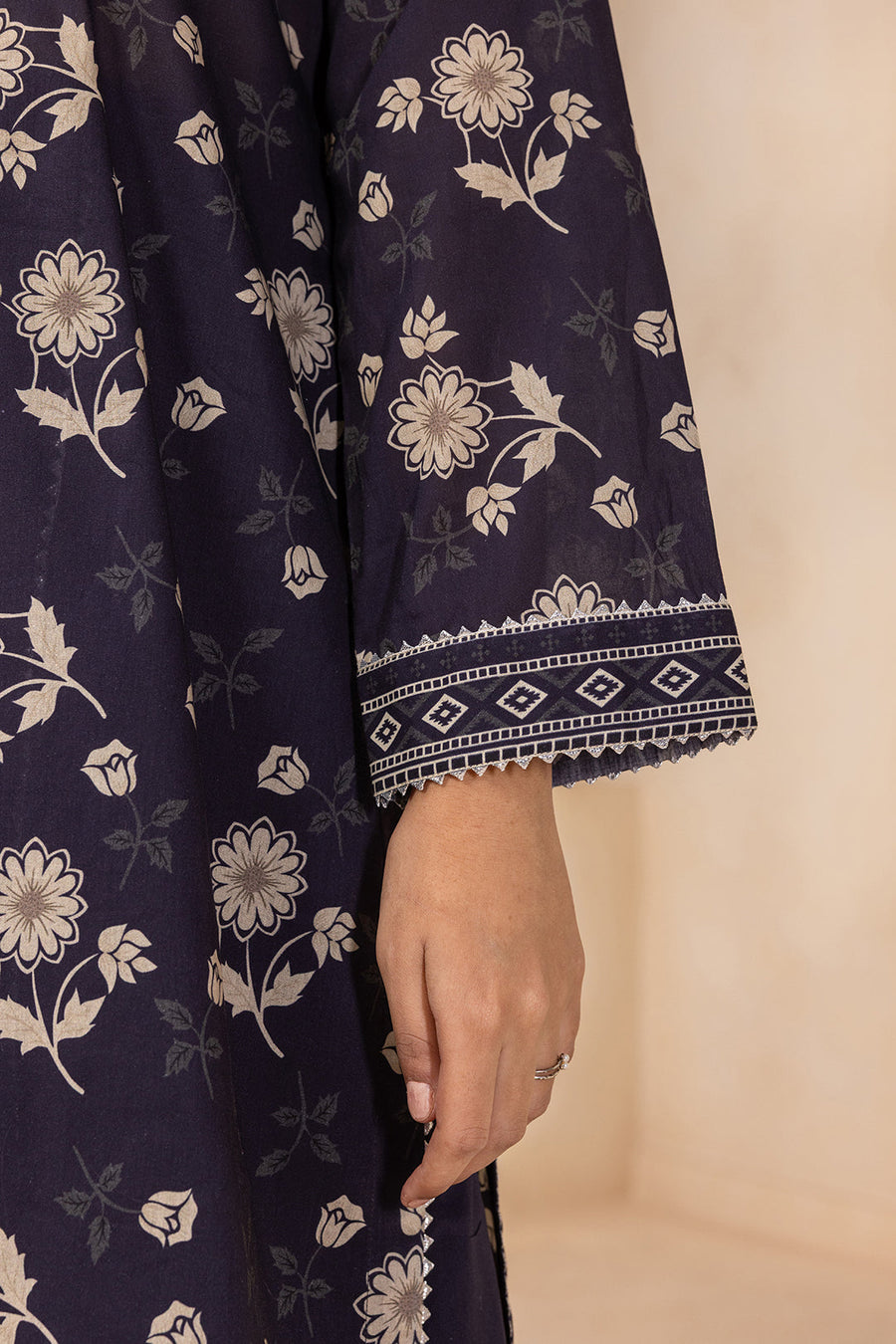 Zellbury Summer Printed Lawn Unstitched 3Pc Suit WUS26X30538