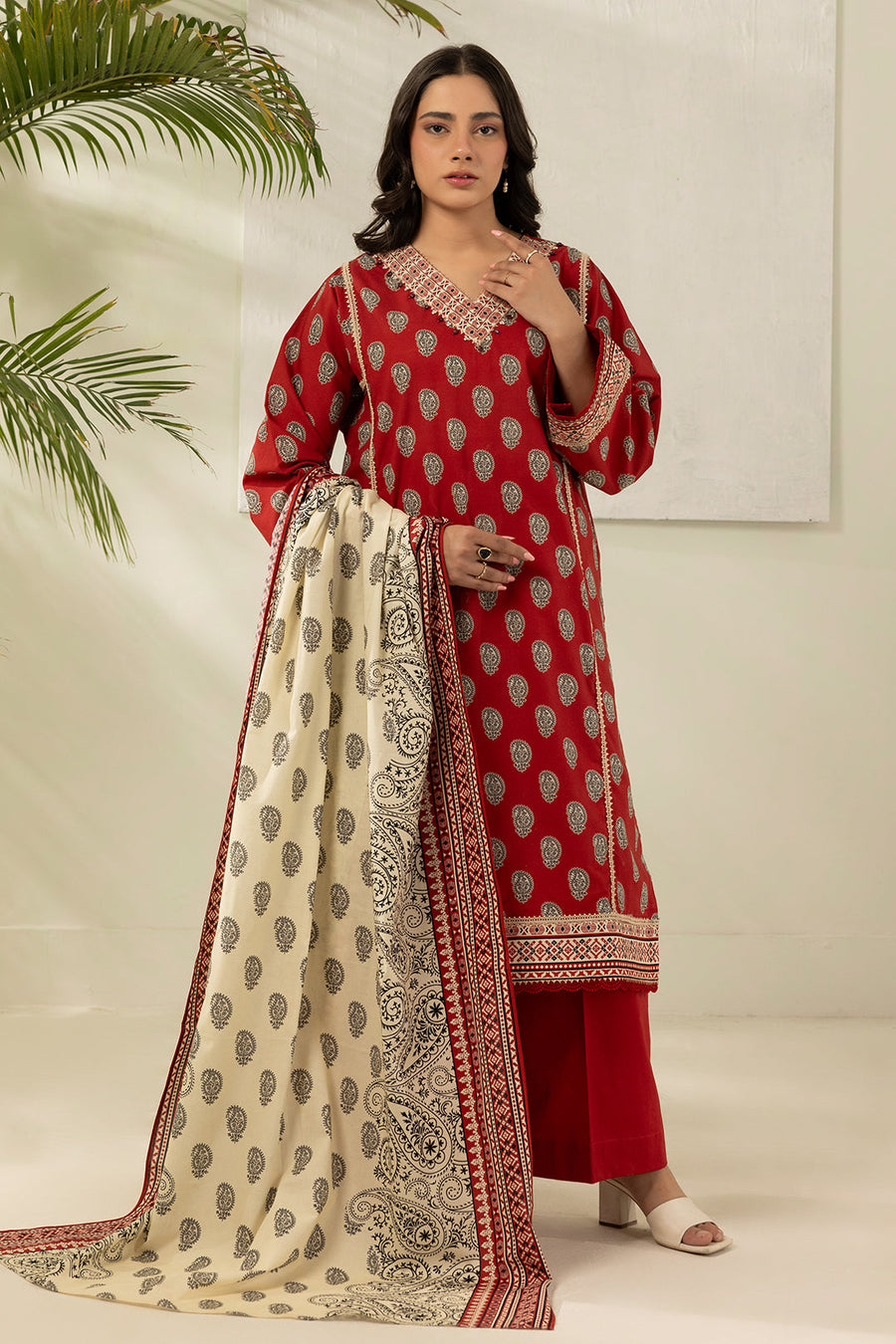 Zellbury Summer Printed Lawn Unstitched 3Pc Suit WUS26X30544