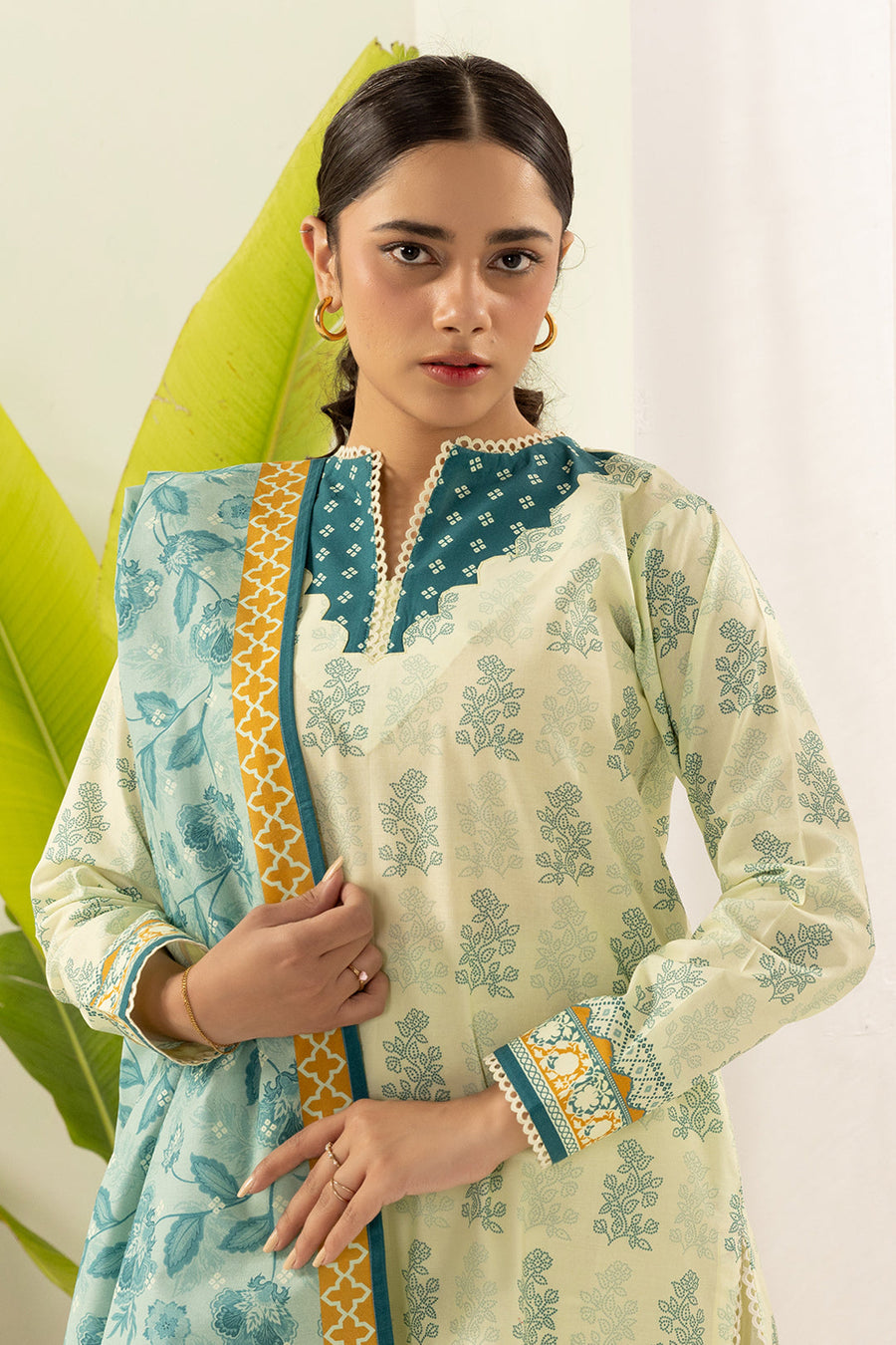 Zellbury Summer Printed Lawn Unstitched 3Pc Suit WUS26X30553
