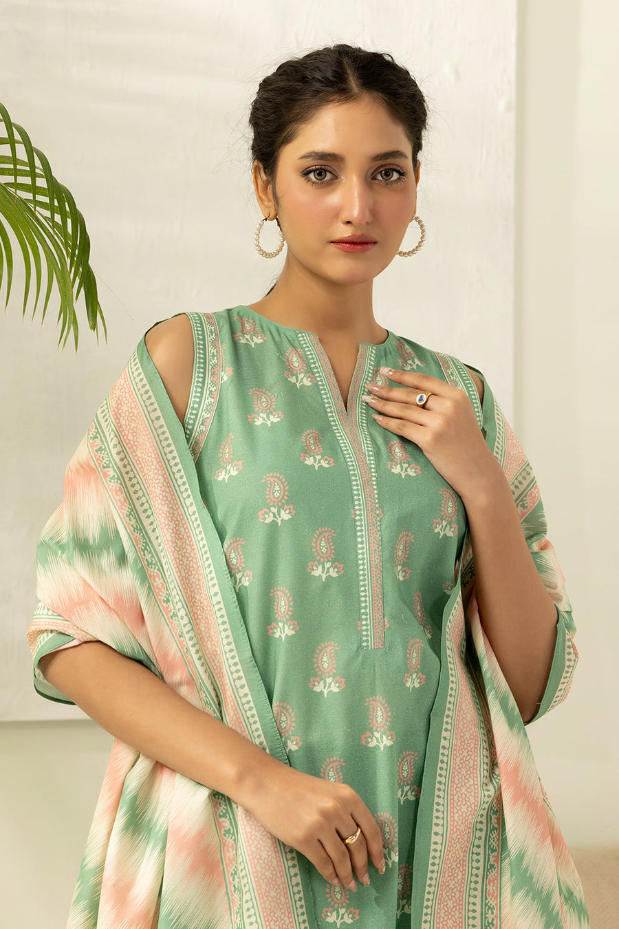 Zellbury Summer Printed Lawn Unstitched 3Pc Suit WUS26X30554