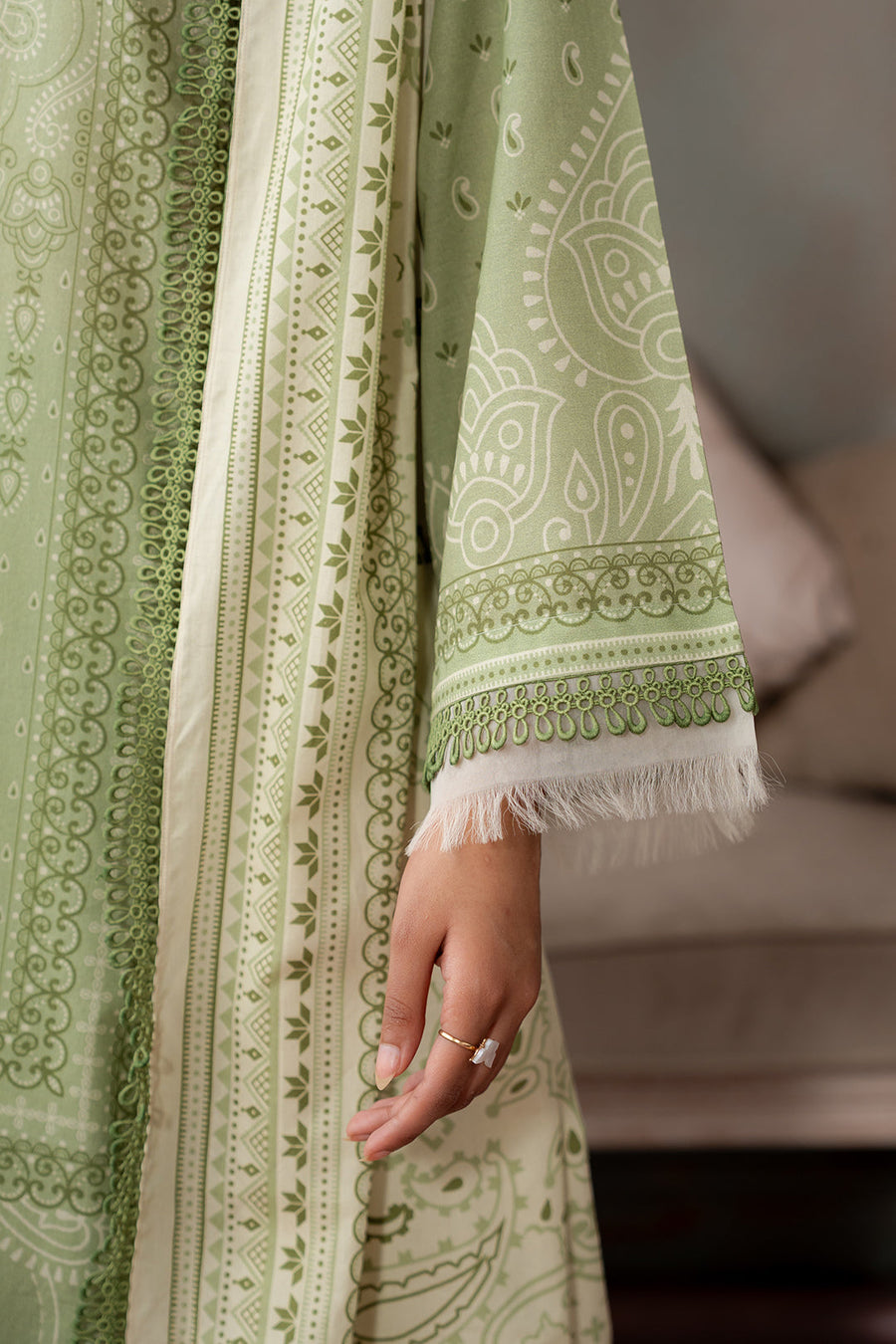 Zellbury Summer Printed Lawn Unstitched 3Pc Suit WUS26X30555