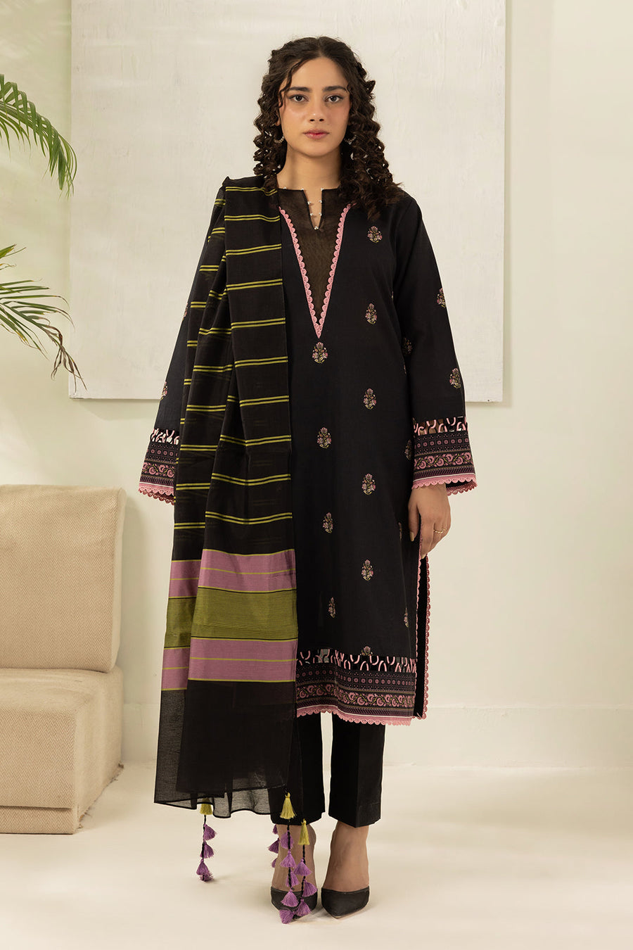 Zellbury Summer Printed Lawn Unstitched 3Pc Suit WUS26X30566