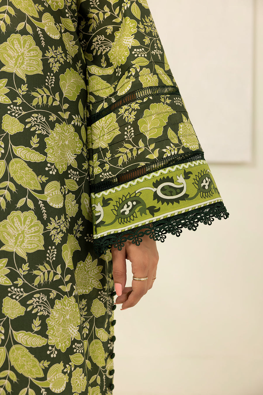 Zellbury Summer Printed Lawn Unstitched 3Pc Suit WUS26X30612