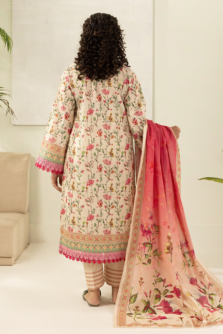 Zellbury Summer Printed Lawn Unstitched 3Pc Suit WUS26X30614