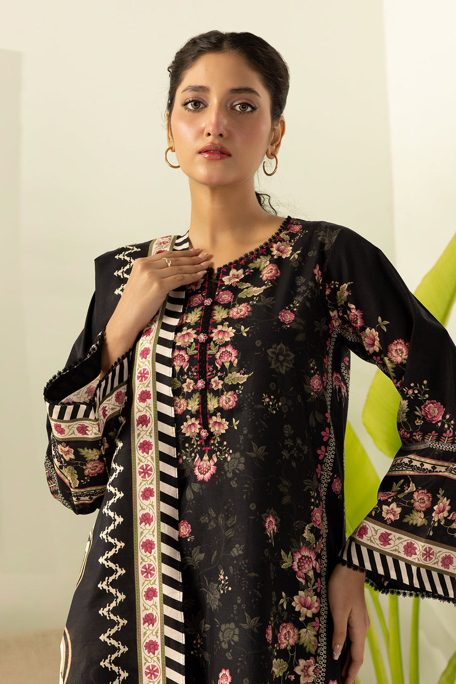 Zellbury Summer Printed Lawn Unstitched 3Pc Suit WUS26X30621