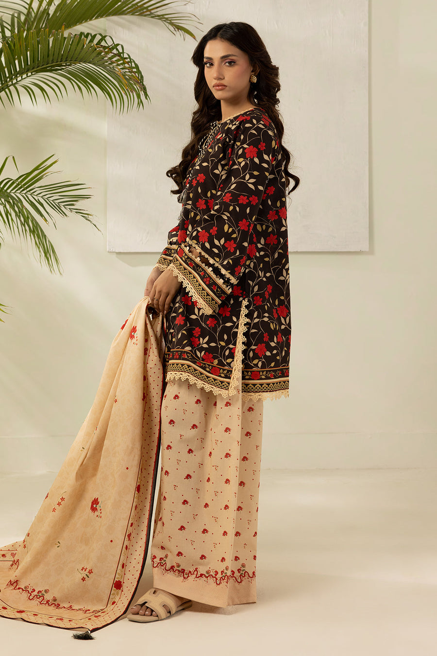 Zellbury Summer Printed Lawn Unstitched 3Pc Suit WUS26X30628