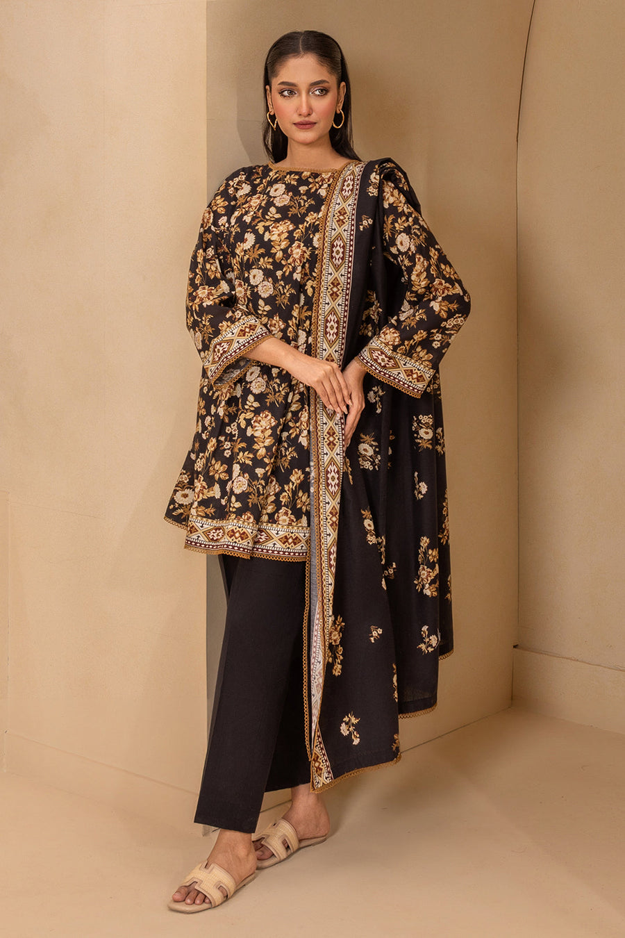 Zellbury Summer Printed Lawn Unstitched 3Pc Suit WUS26X30685