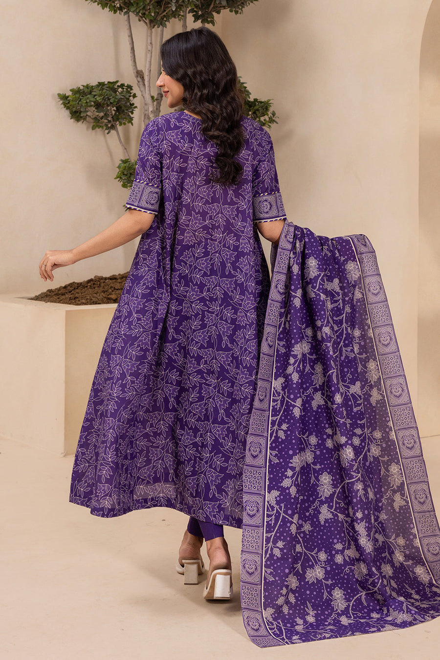 Zellbury Summer Printed Lawn Unstitched 3Pc Suit WUS26X30687