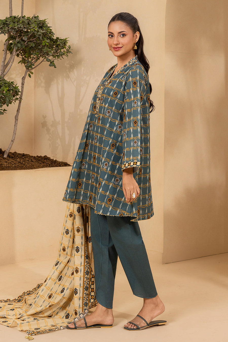 Zellbury Summer Printed Lawn Unstitched 3Pc Suit WUS26X30689