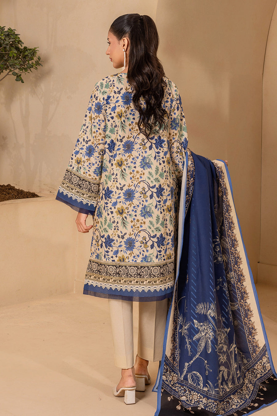 Zellbury Summer Printed Lawn Unstitched 3Pc Suit WUS26X30691