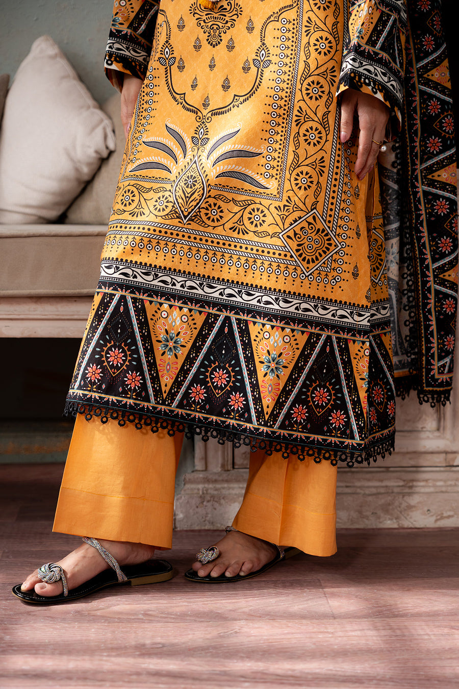 Zellbury Summer Printed Lawn Unstitched 3Pc Suit WUS26X30748