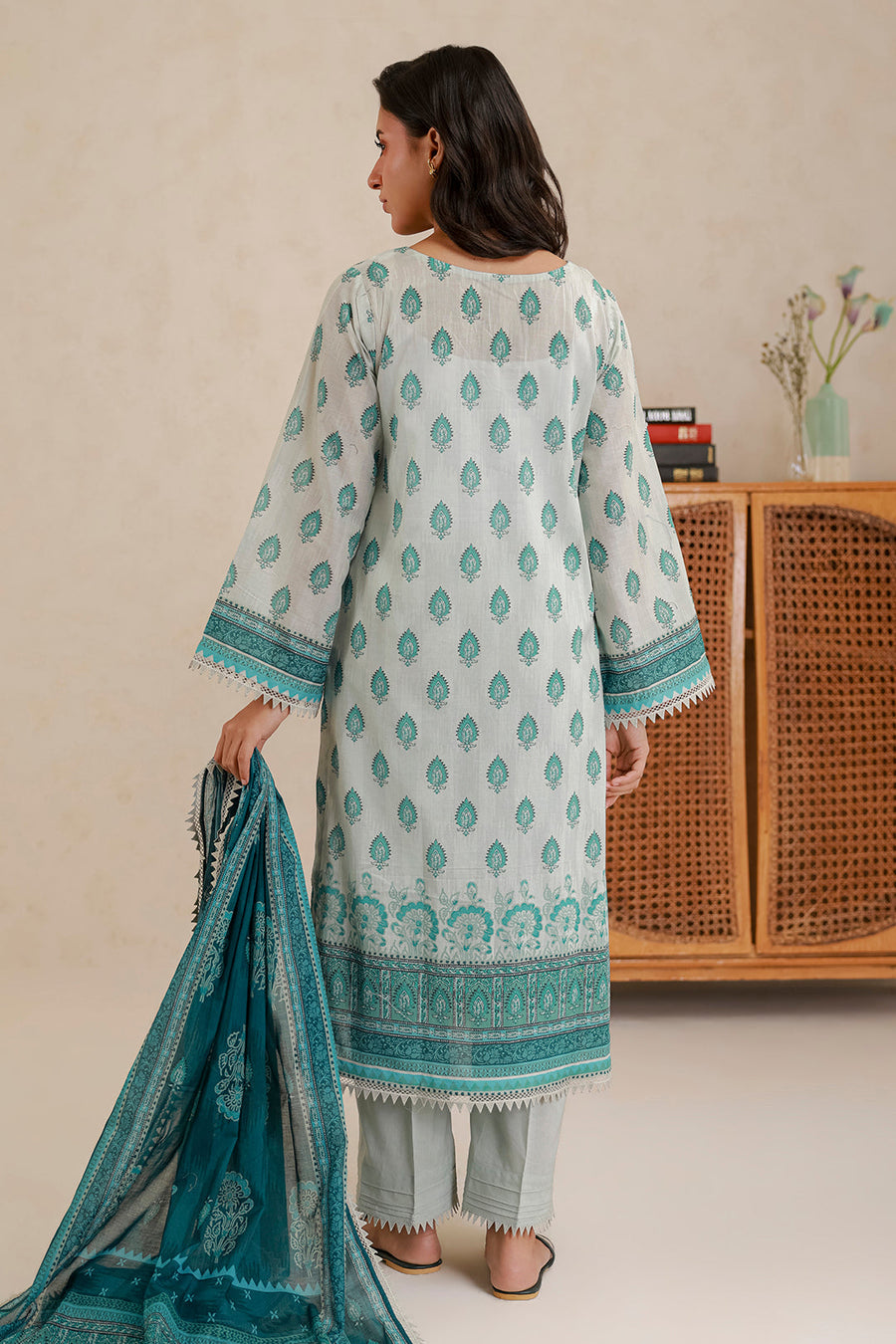 Zellbury Summer Printed Lawn Unstitched 3Pc Suit WUS26X30769