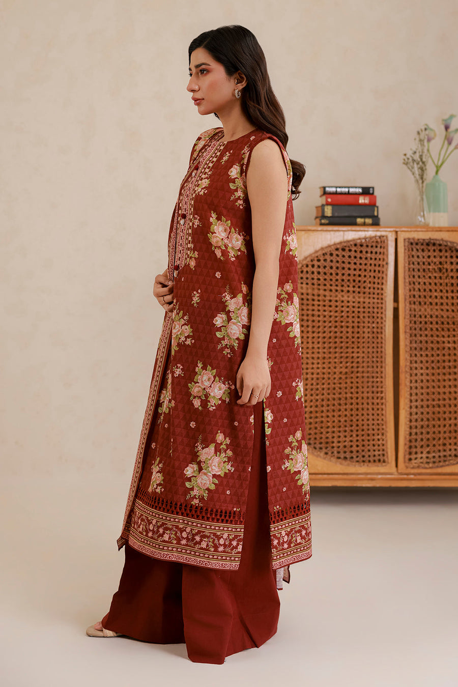 Zellbury Summer Printed Lawn Unstitched 3Pc Suit WUS26X30819