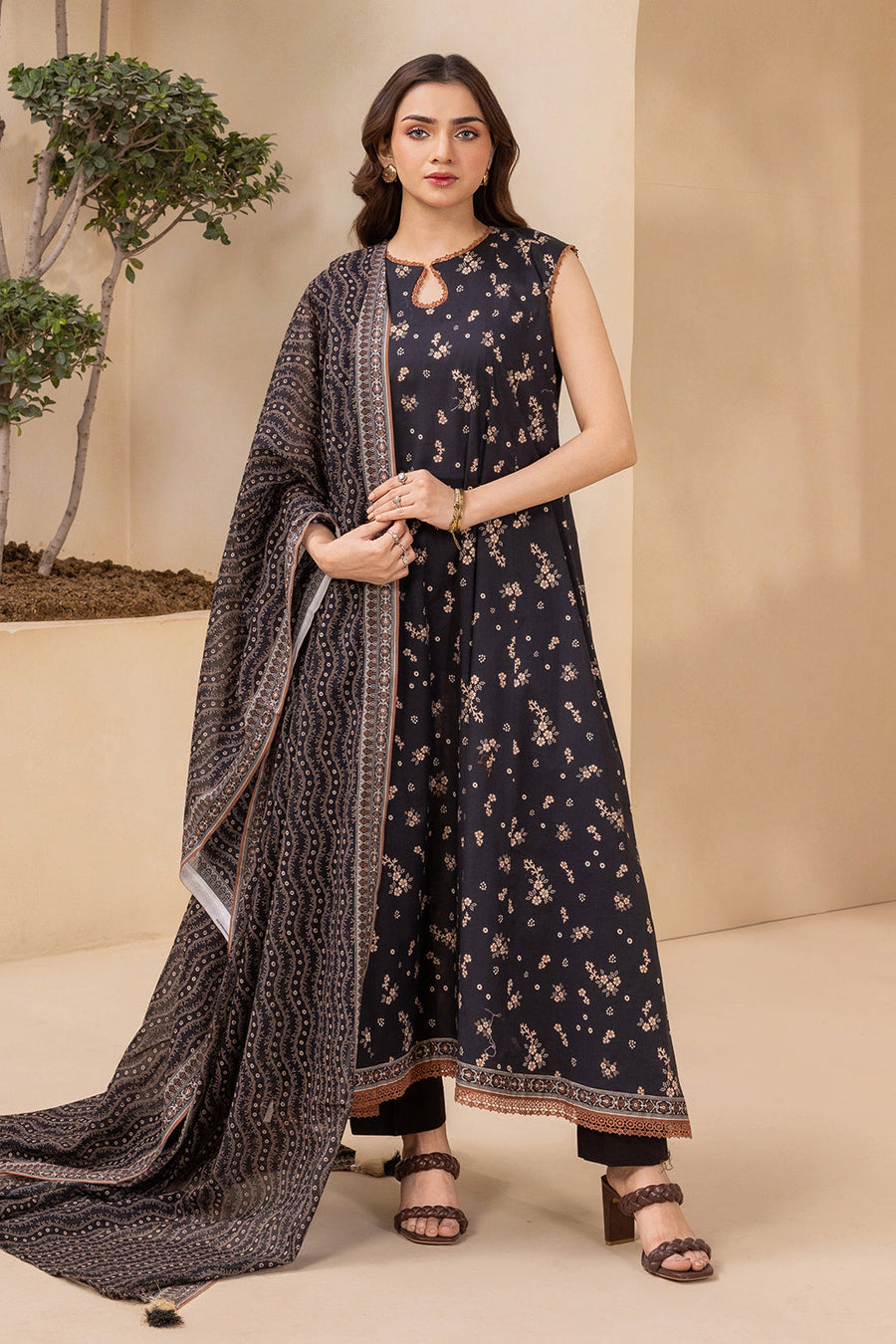 Zellbury Summer Printed Lawn Unstitched 3Pc Suit WUS26X30826