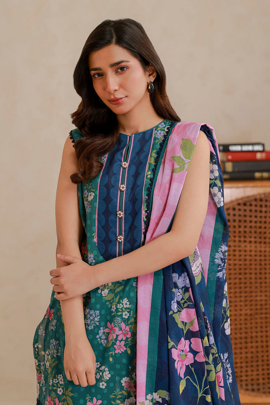 Zellbury Summer Printed Lawn Unstitched 3Pc Suit WUS26X30897