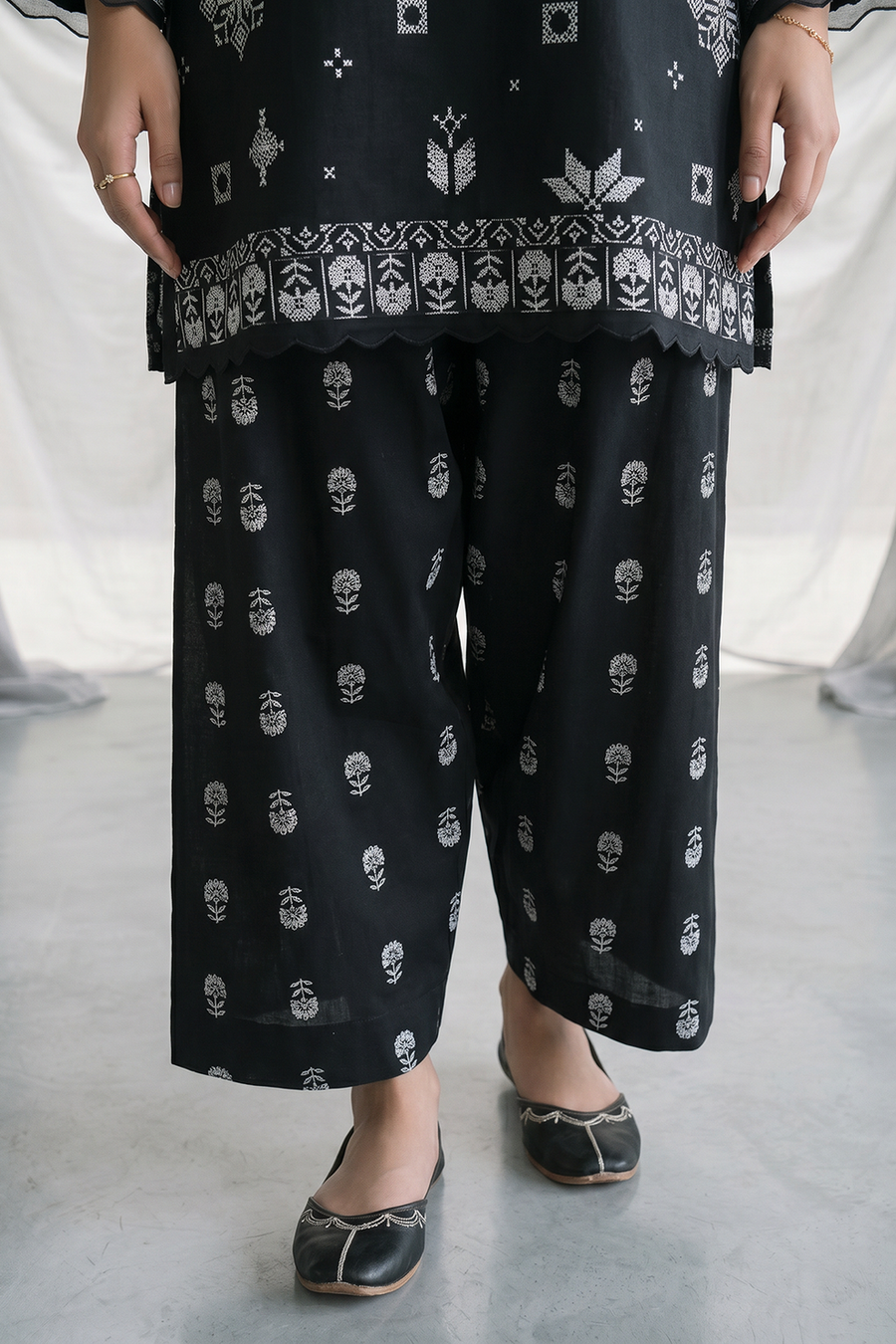 Zellbury Monochrome Printed Lawn Unstitched 3Pc Suit WUS26X30957