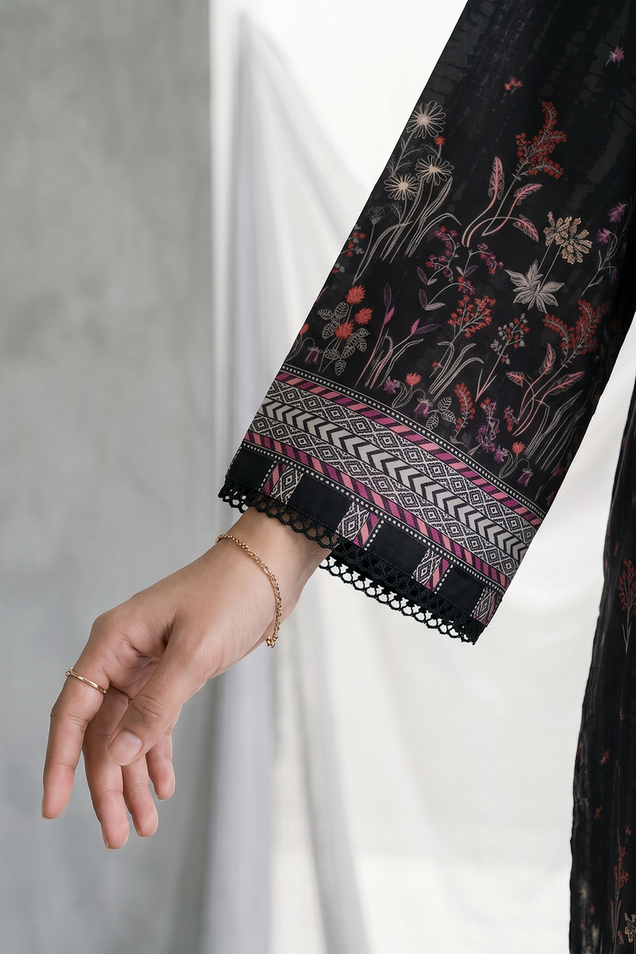 Zellbury Monochrome Printed Lawn Unstitched 3Pc Suit WUS26X31137