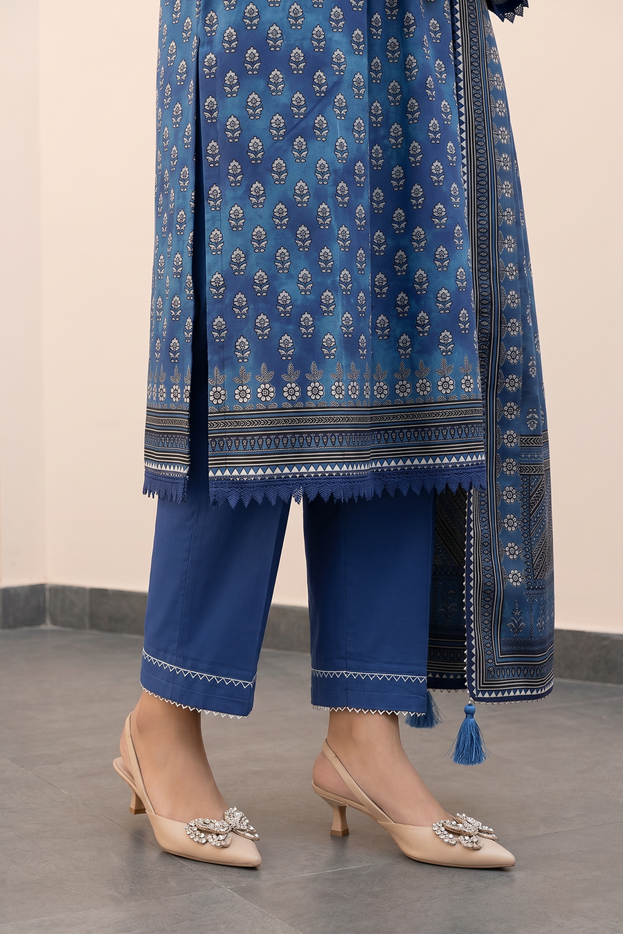 Zellbury Summer Printed Lawn Unstitched 3Pc Suit WUS26X38111