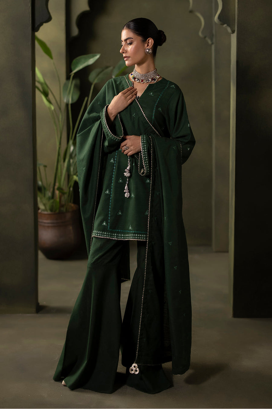 Zellbury Winter Unstitched Embroidered Khaddar 3Pc Suit WUW24E30240