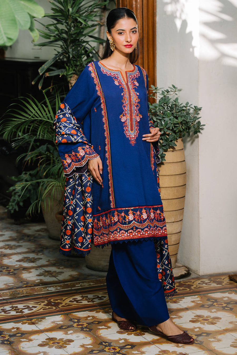 Zellbury Winter Unstitched Embroidered Cotail 3Pc Suit WUW24E30245