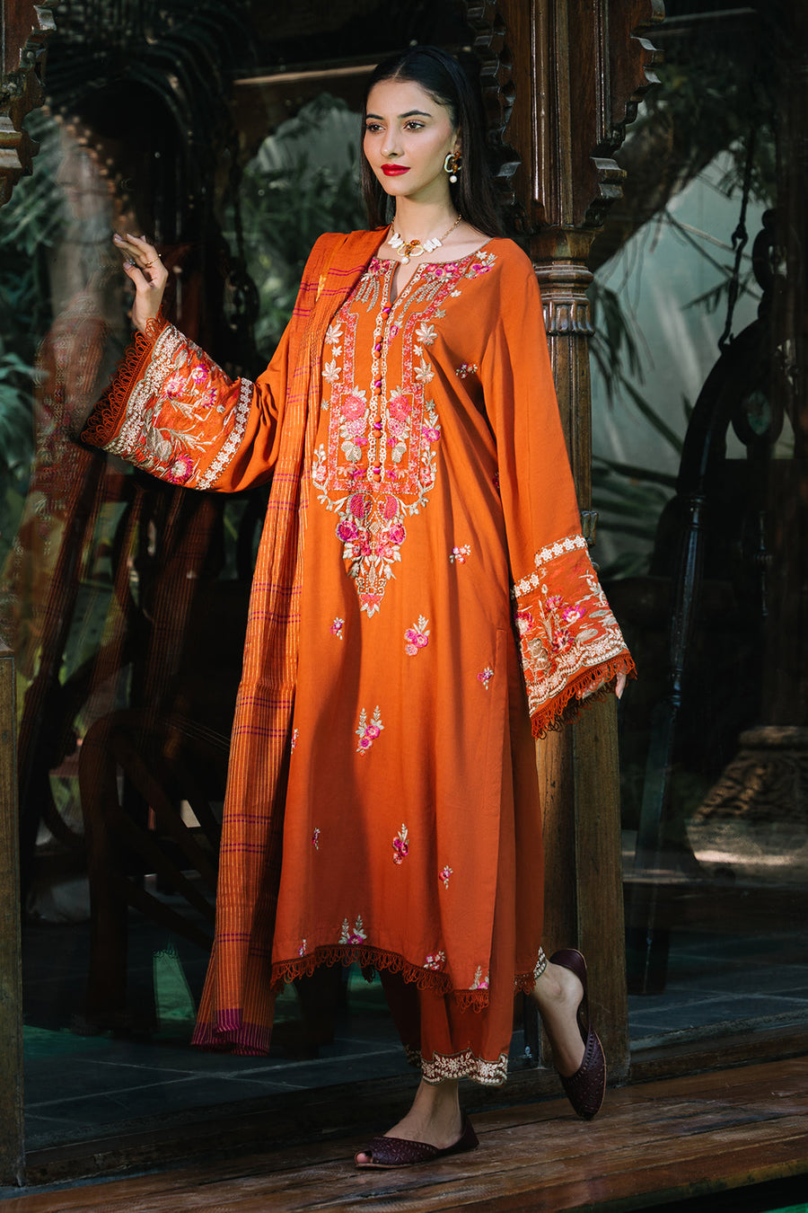 Zellbury Winter Embroidered Viscose Unstitched 3Pc Suit WUW24E30247