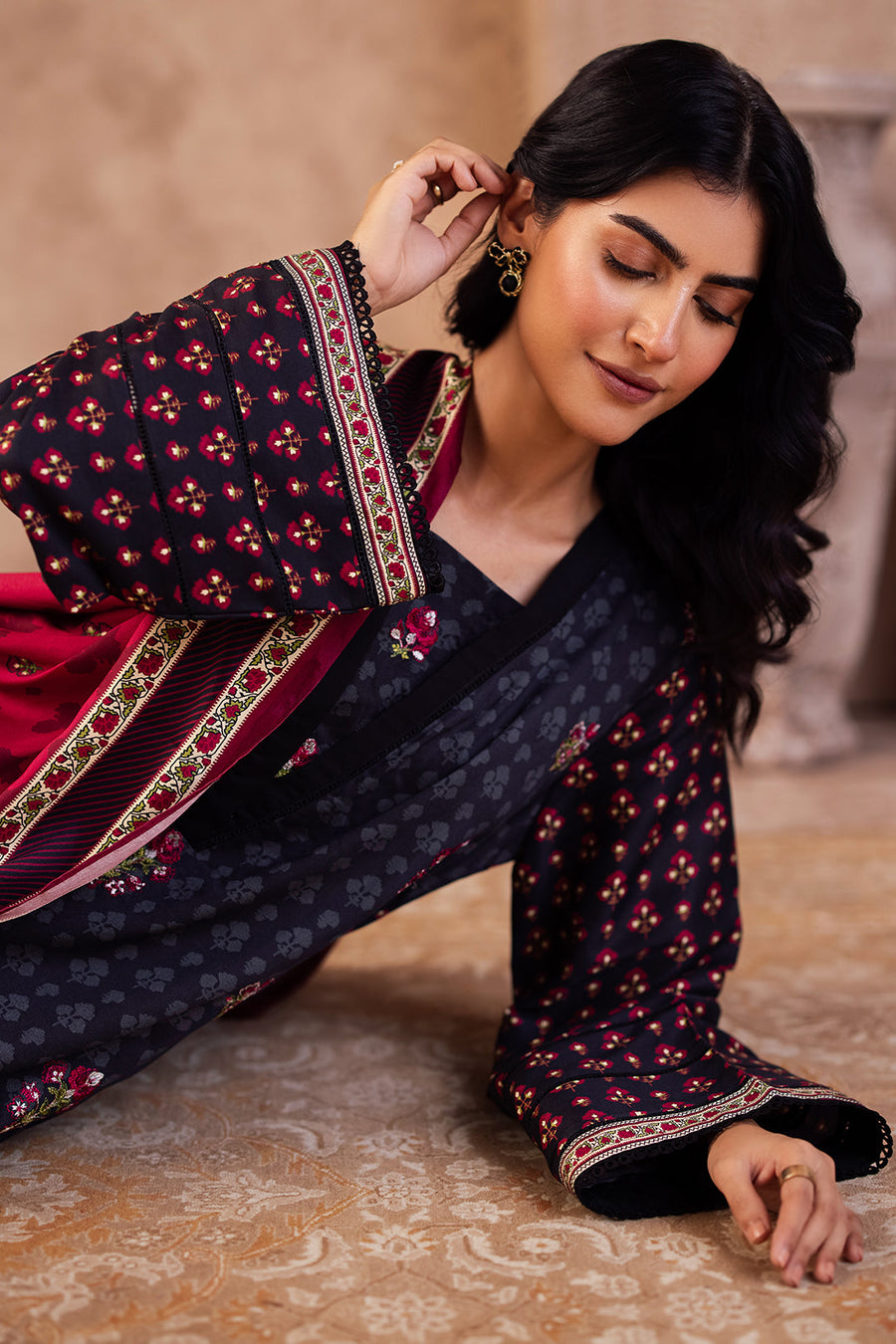Zellbury Winter Embroidered Viscose Unstitched 3Pc Suit WUW24E30314