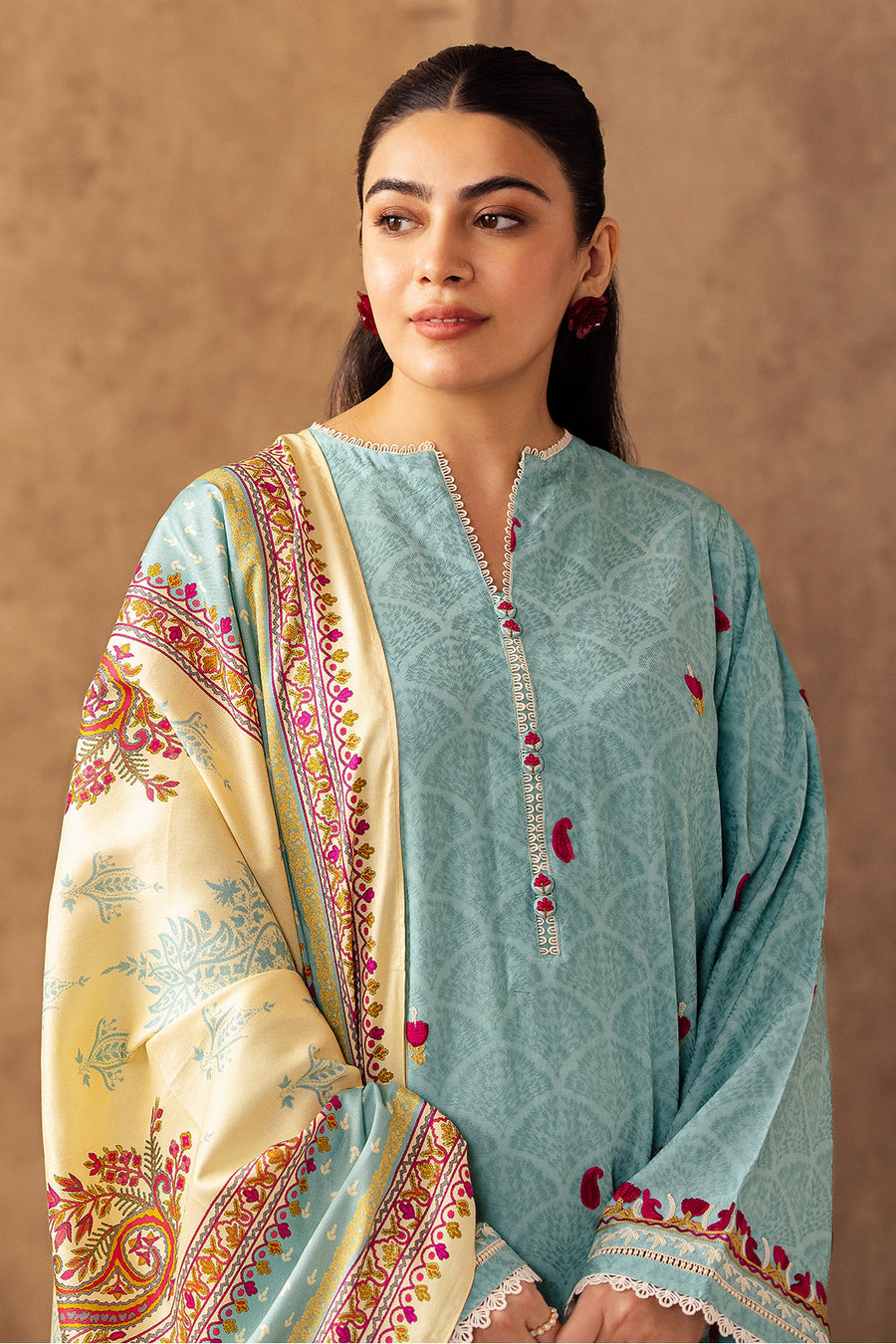 Zellbury Winter Unstitched Embroidered Viscose 3Pc Suit WUW24E30318