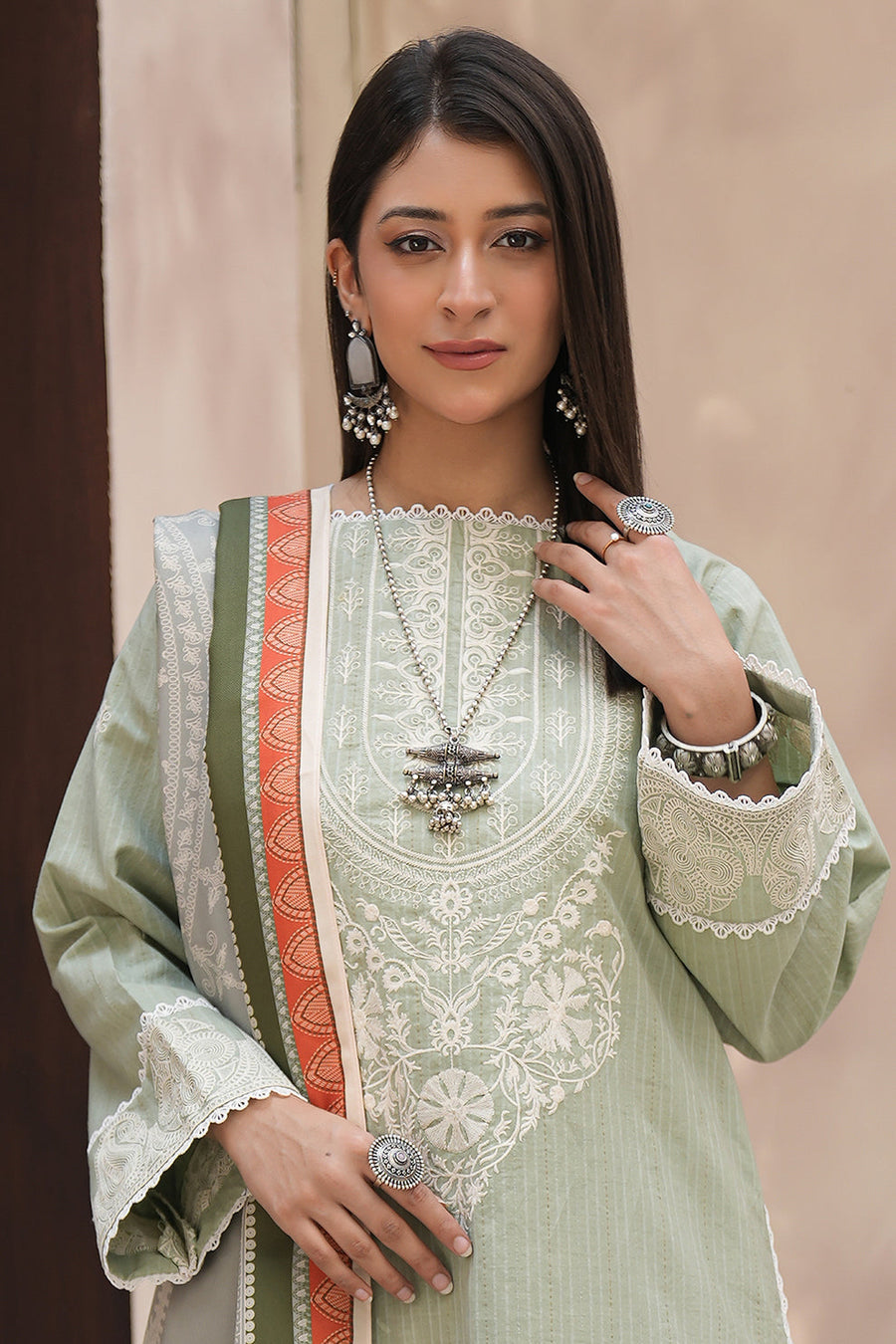 Zellbury Winter Vol-04 Embroidered Khaddar Unstitched 3Pc Suit WUW24E30408