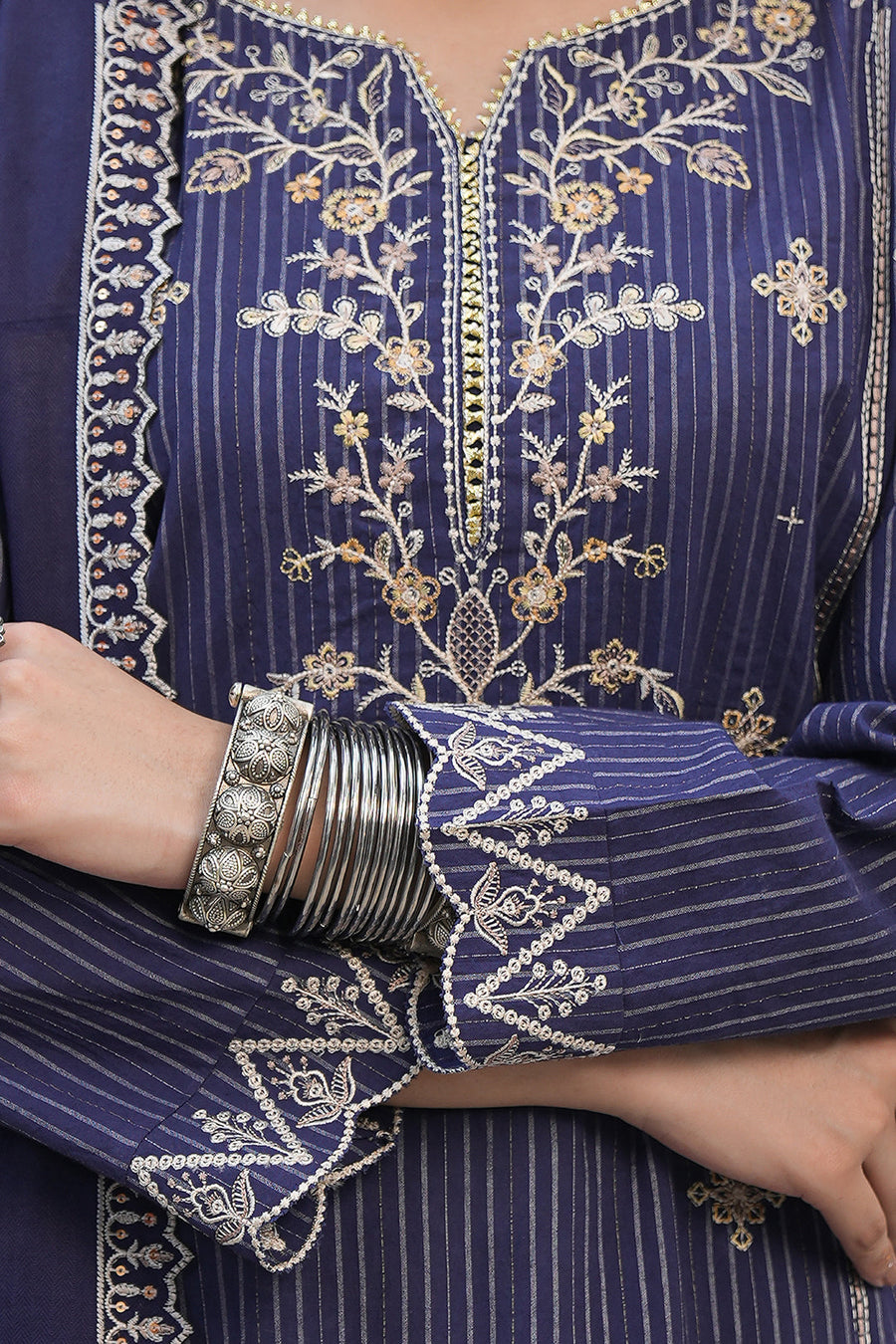 Zellbury Winter Unstitched Embroidered Khaddar 3Pc Suit WUW24E30409