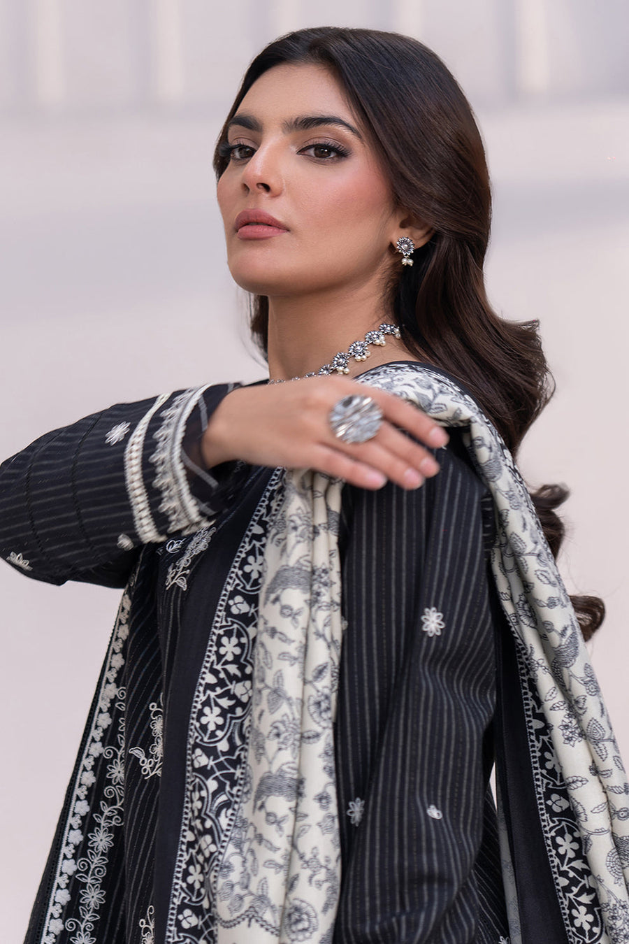 Zellbury Winter Vol-04 Embroidered Khaddar Unstitched 3Pc Suit WUW24E30540