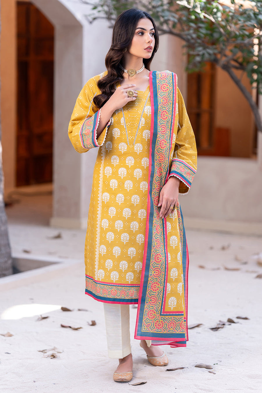 Zellbury Winter Vol-03 Unstitched Printed Viscose 2Pc Suit WUW24X20554