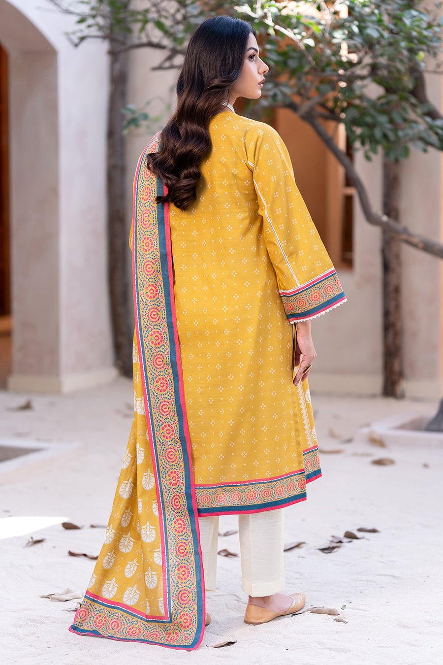 Zellbury Winter Vol-03 Unstitched Printed Viscose 2Pc Suit WUW24X20554