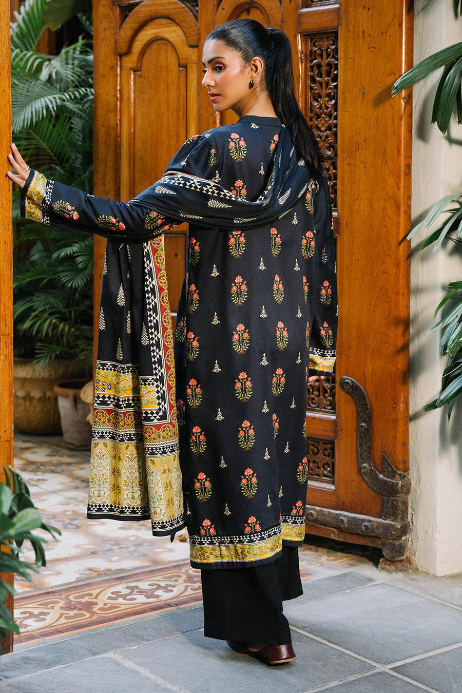 Zellbury Winter Vol-02 Unstitched Printed Viscose 3Pc Suit WUW24X30204