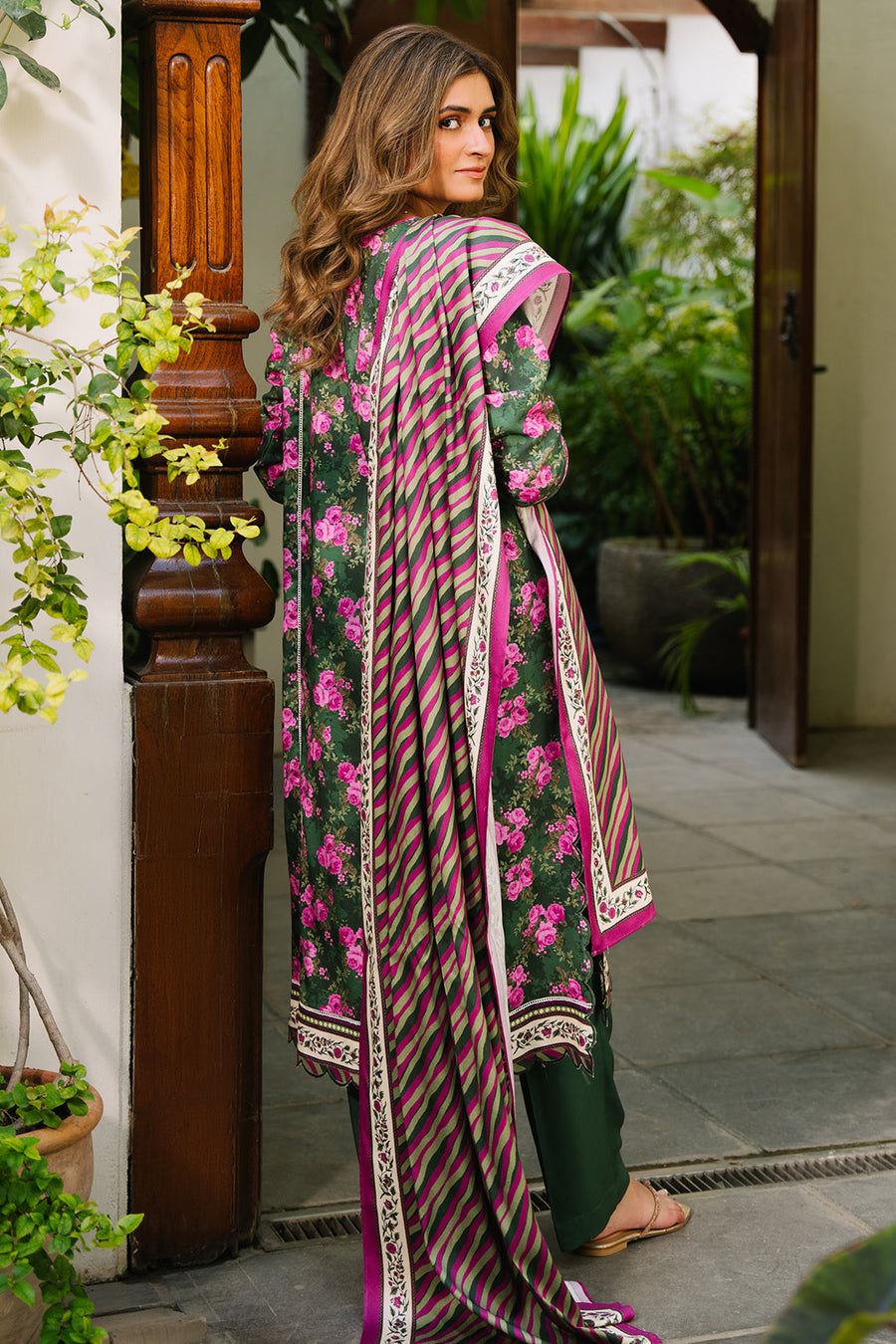 Zellbury Winter Unstitched Printed Cotail 3Pc Suit WUW24X30219