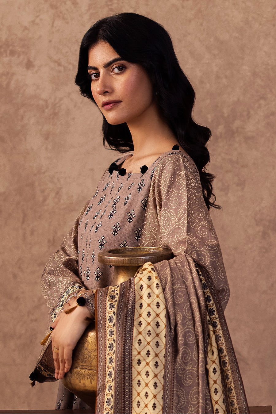 Zellbury Winter Printed Khaddar Unstitched 3Pc Suit WUW24X30274