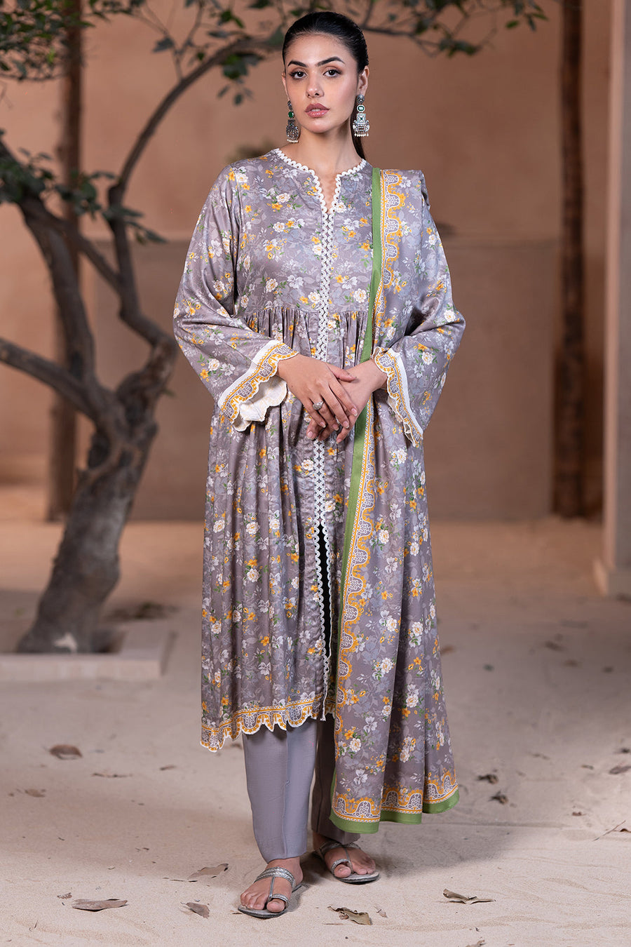 Zellbury Winter Unstitched Printed Cotail 3Pc Suit WUW24X30469
