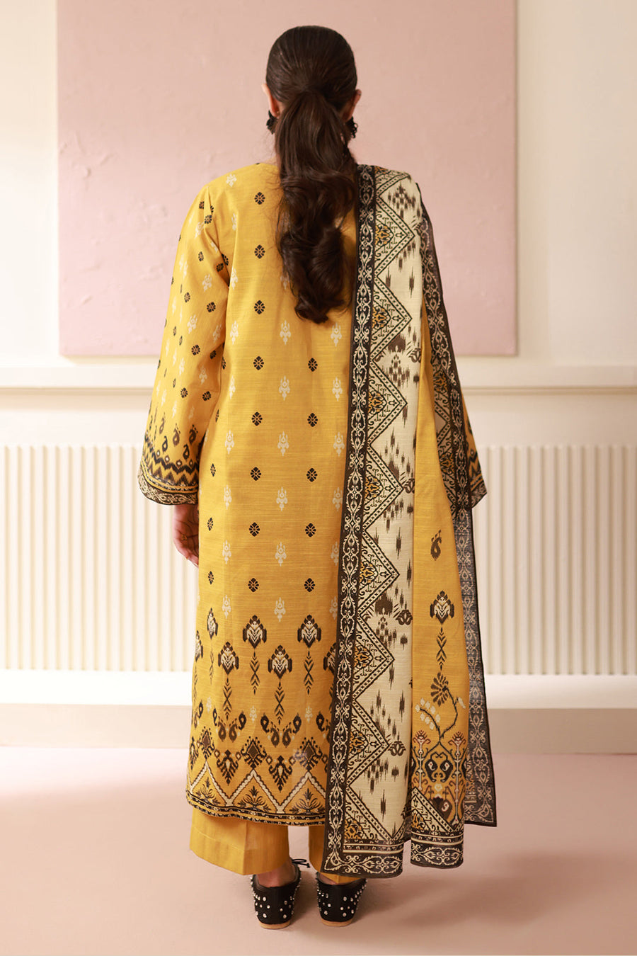 Zellbury Winter Vol-02 Unstitched Printed Khaddar 3Pc Suit WUW24X30524