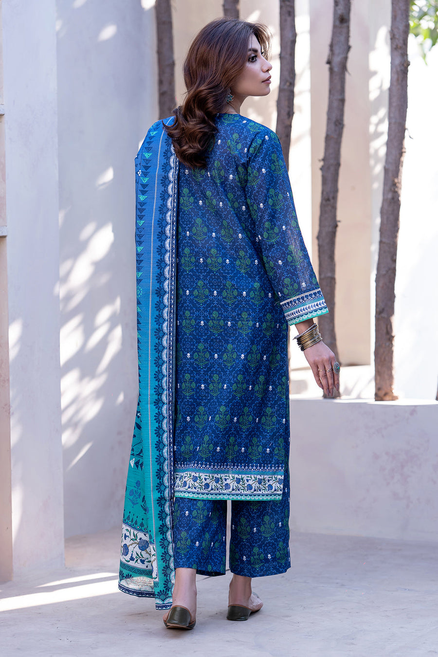 Zellbury Winter Unstitched Printed Viscose 3Pc Suit WUW24X30531