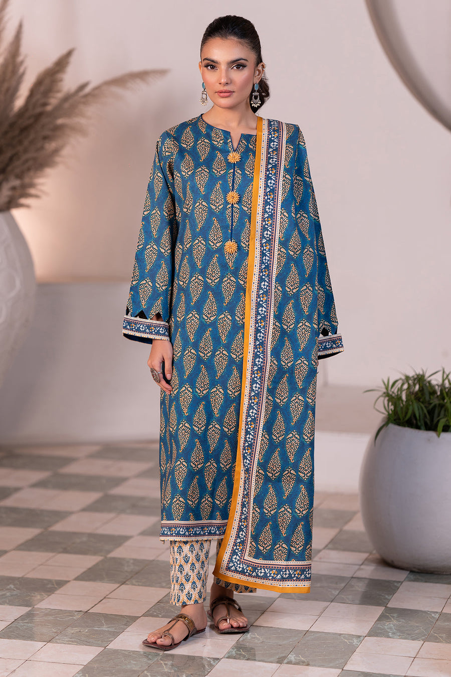 Zellbury Winter Unstitched Printed Viscose 3Pc Suit WUW24X30532