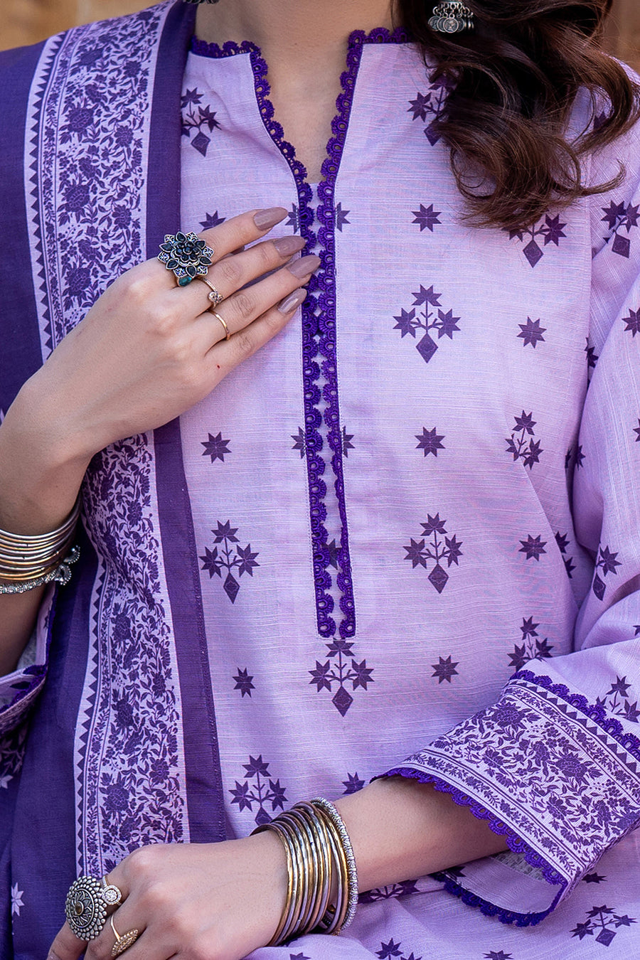 Zellbury Winter Vol-02 Unstitched Printed Karandi 3Pc Suit WUW24X30582