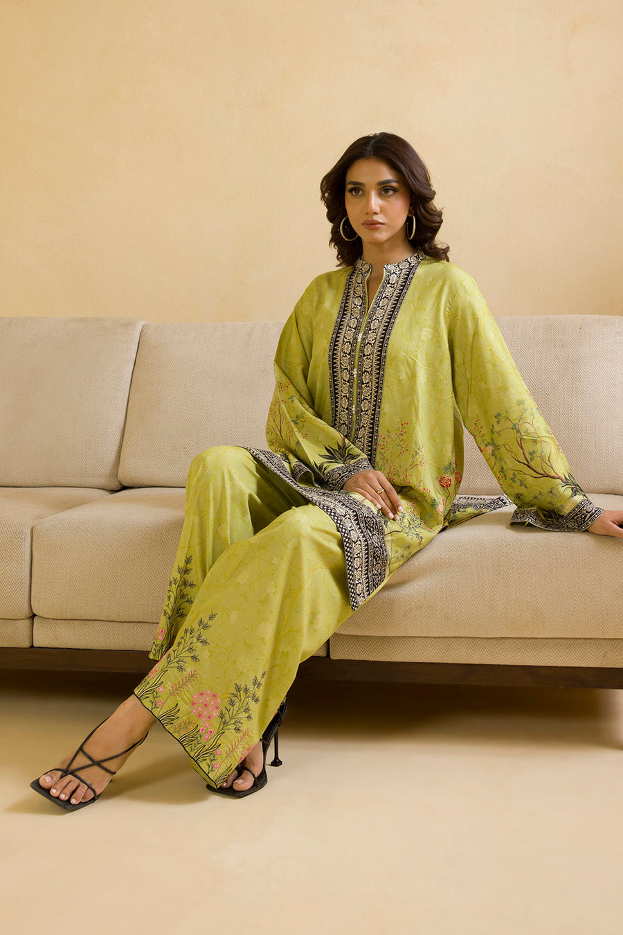 Zellbury Winter Vol-03 Unstitched Embroidered Linen 2Pc Suit WUW25E20092