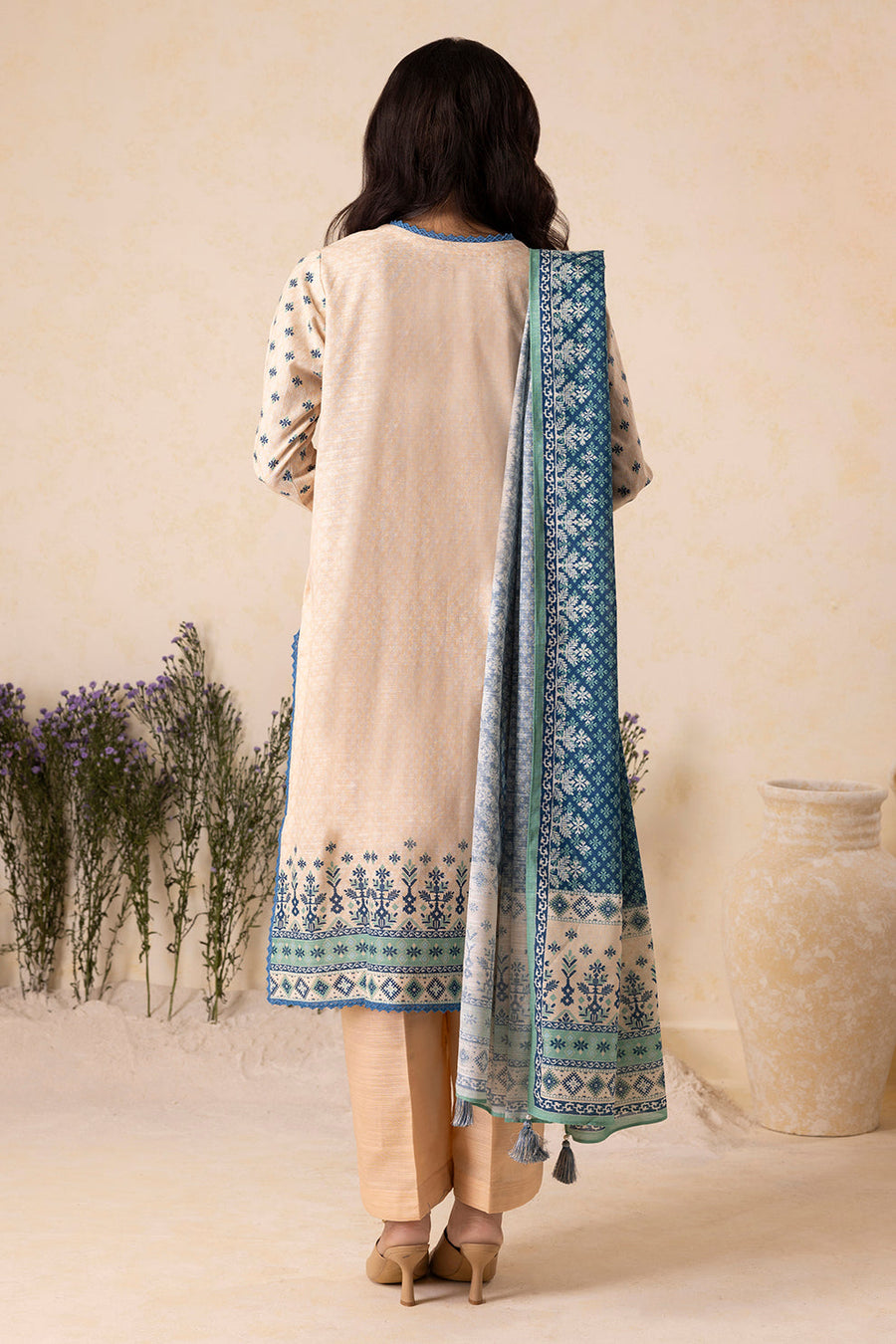 Zellbury Winter Vol-04 Embroidered Khaddar Unstitched 2Pc Suit WUW25E20129