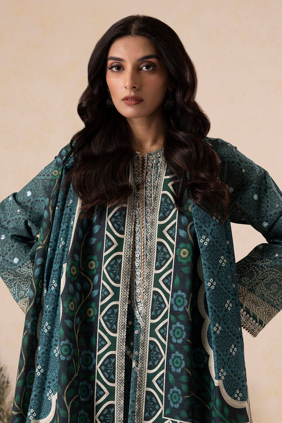 Zellbury Winter Vol-04 Embroidered Khaddar Unstitched 3Pc Suit WUW25E30167