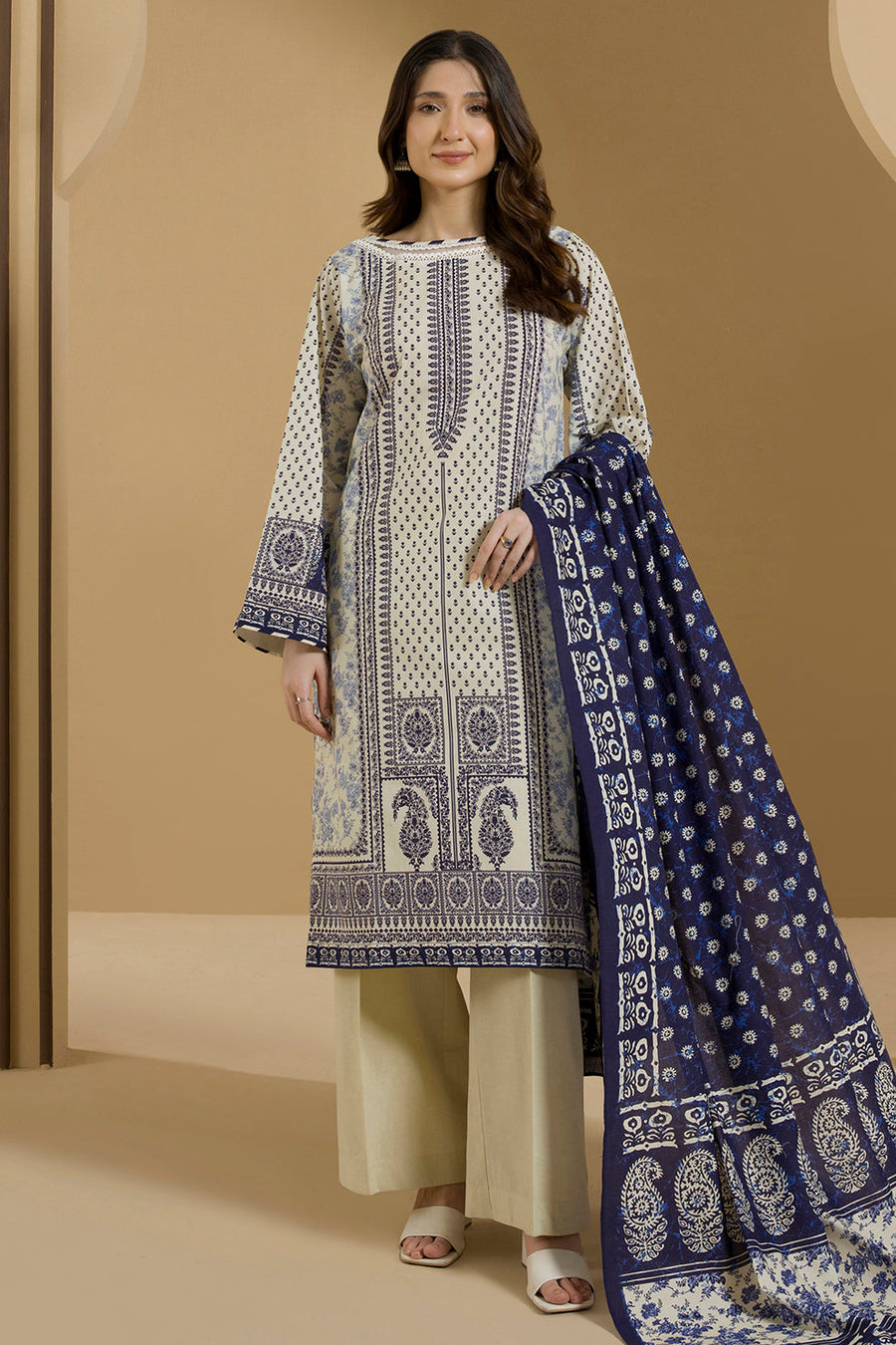 Zellbury Winter Vol-03 Unstitched Printed Linen 3Pc Suit WUW25X30097