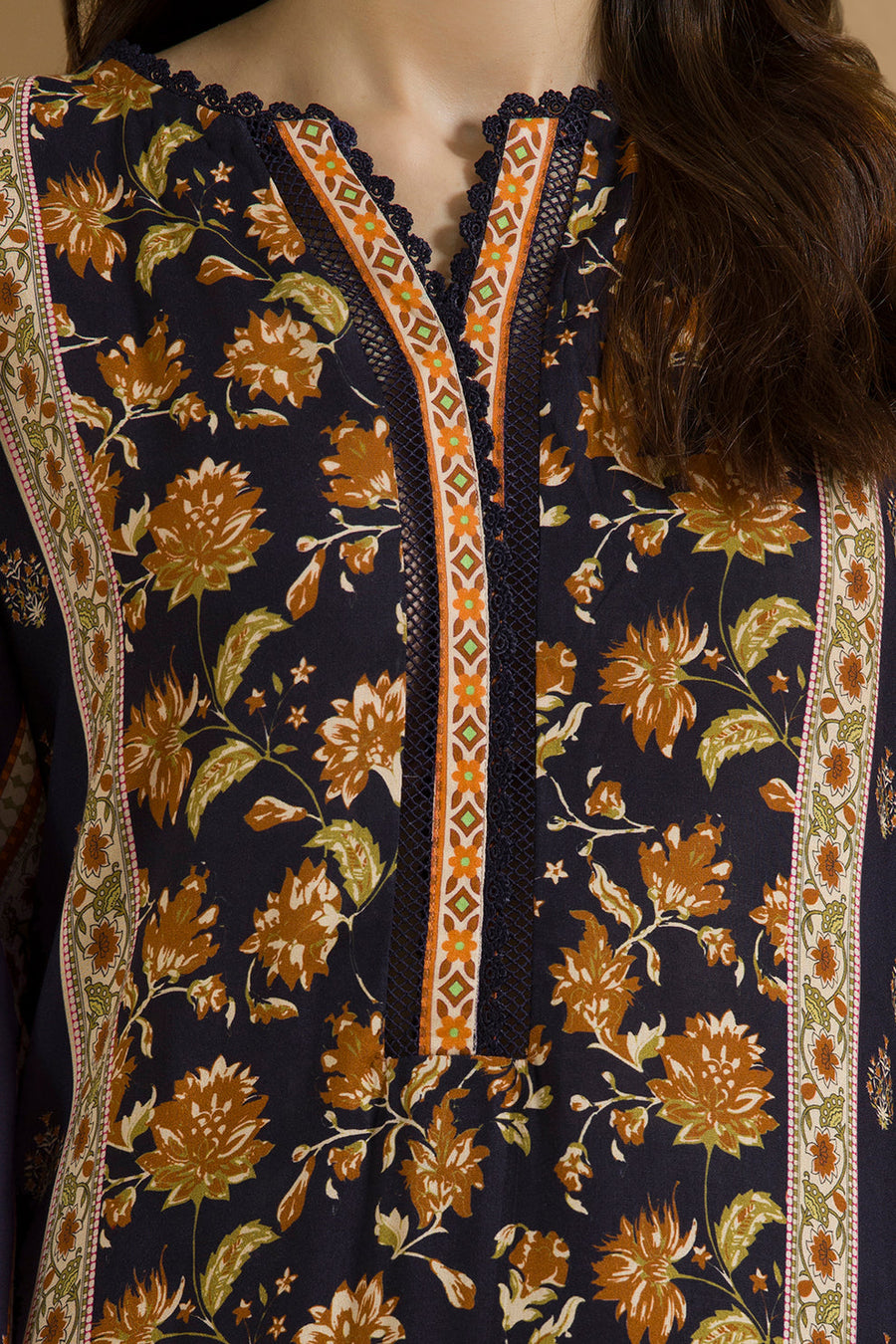 Zellbury Winter Vol-03 Unstitched Printed Linen 3Pc Suit WUW25X30101